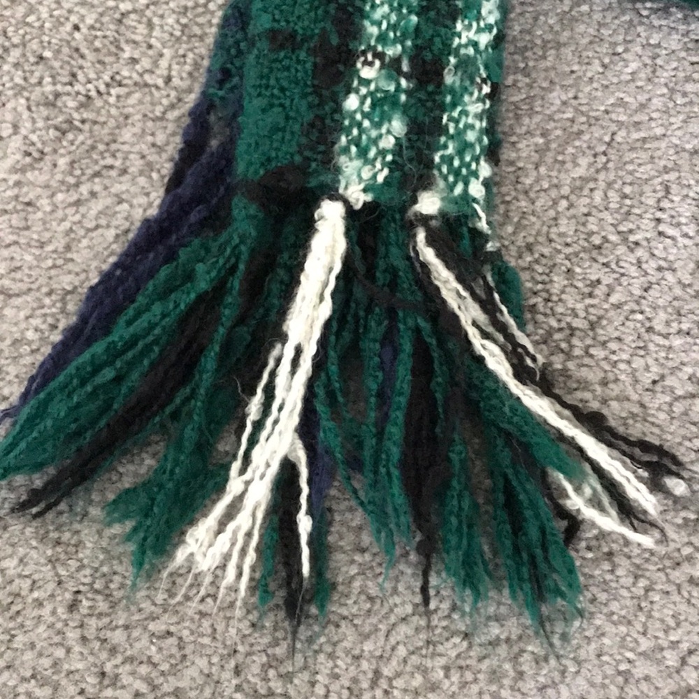 Knit scarf - Picture 4 of 5